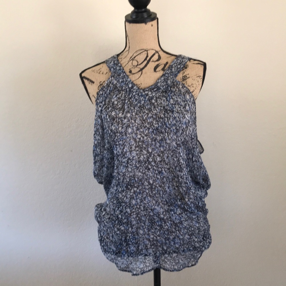 Short sleeve shirt